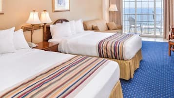 Decoración personalizada, muebles diferentes y escritorio