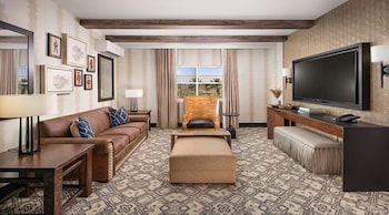 Ranchero Suite | Premium bedding, pillowtop beds, minibar, in-room safe at Silverton Casino Lodge - Newly Renovated