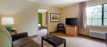 Extended Stay America Select Suites Raleigh RTP 4610 Miami B