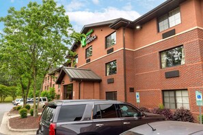Exterior - Extended Stay America Select Suites Raleigh RTP 4610 Miami B (Durham)