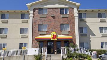 Fachada da propriedade