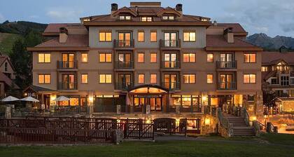 Inn at Lost Creek