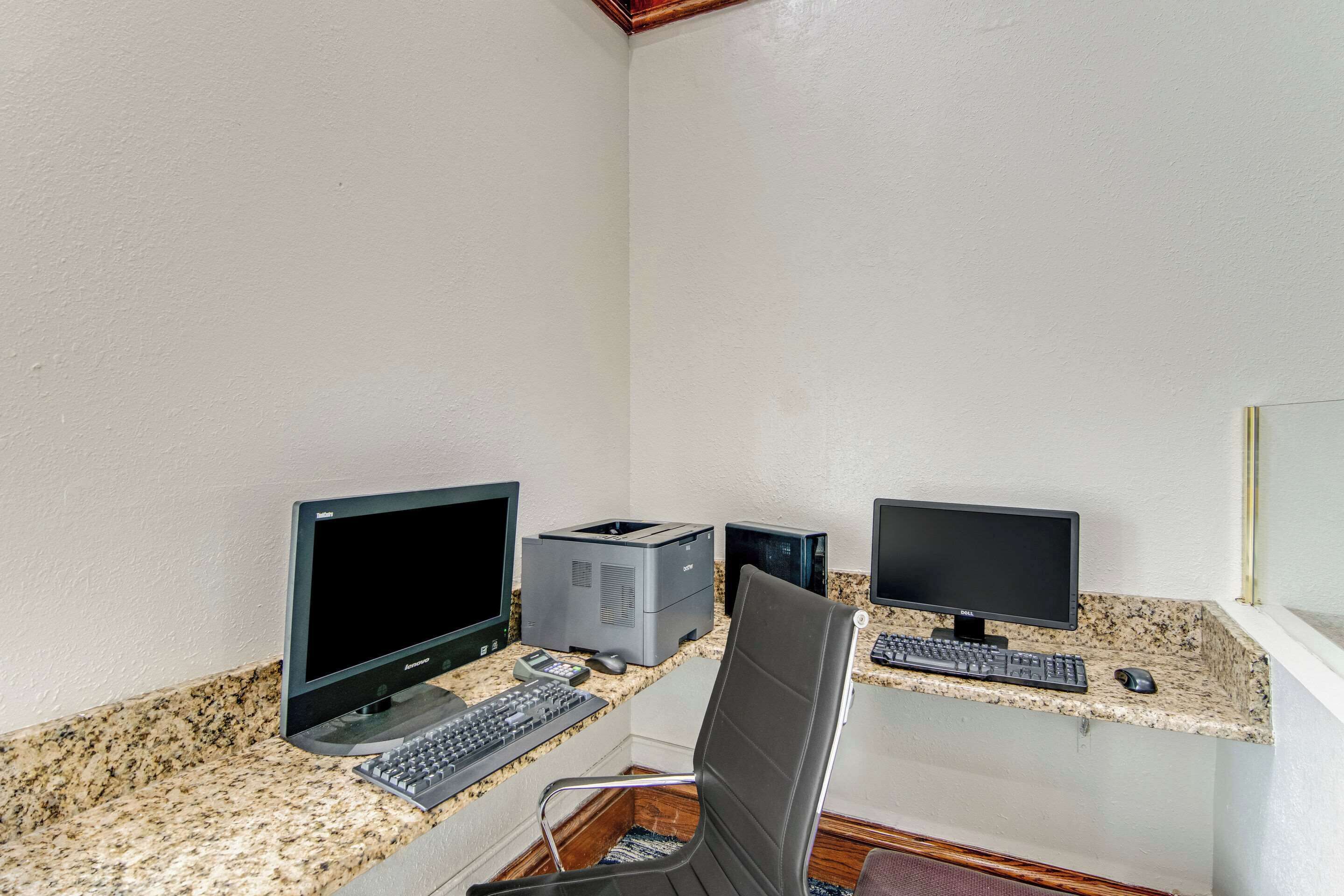 Foto - Comfort Suites near I-80 and I-94