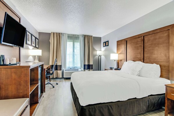 Suite, 1 Queen Bed, Accessible, Non Smoking