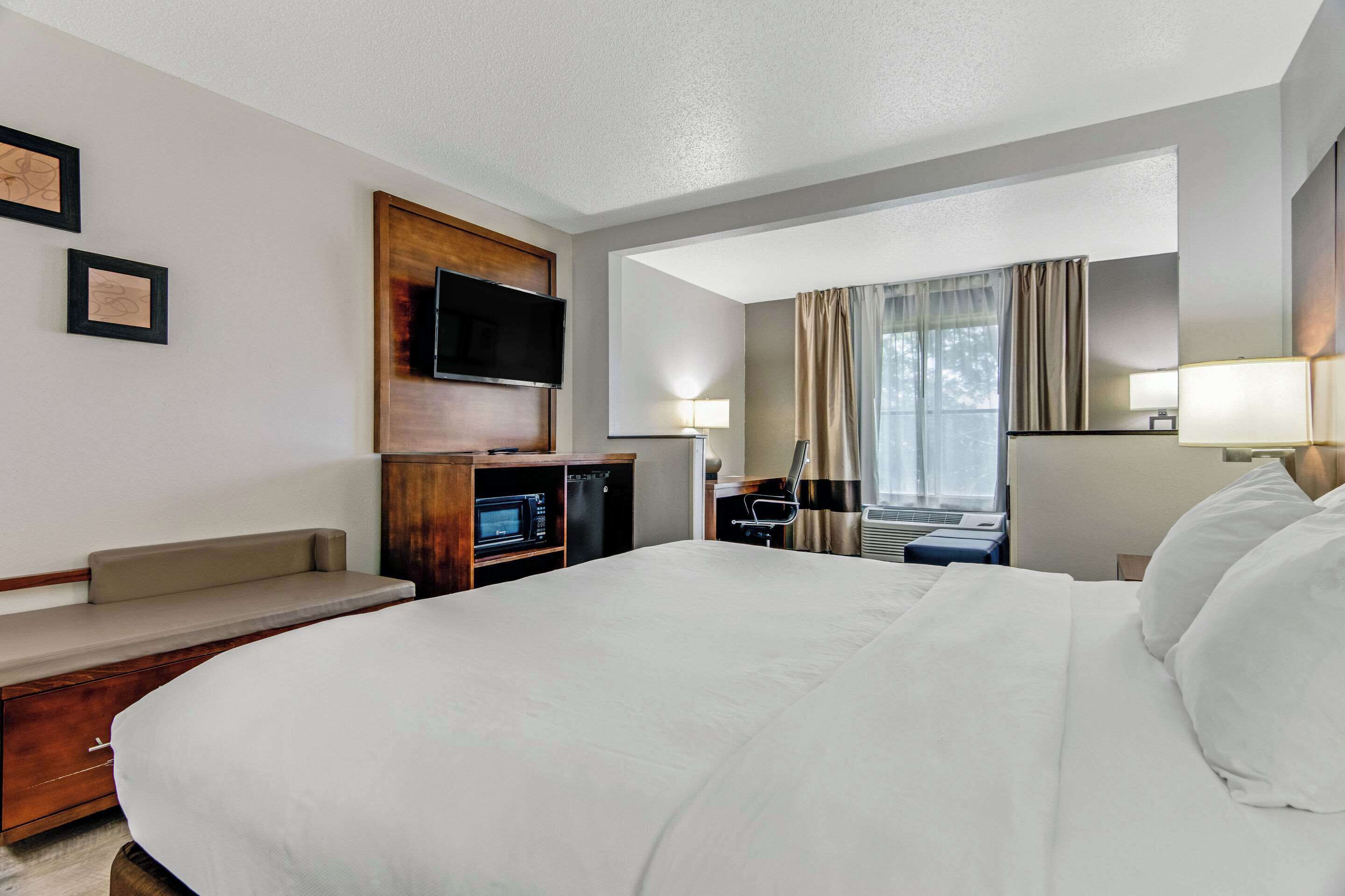 Photo - Comfort Suites near I-80 and I-94