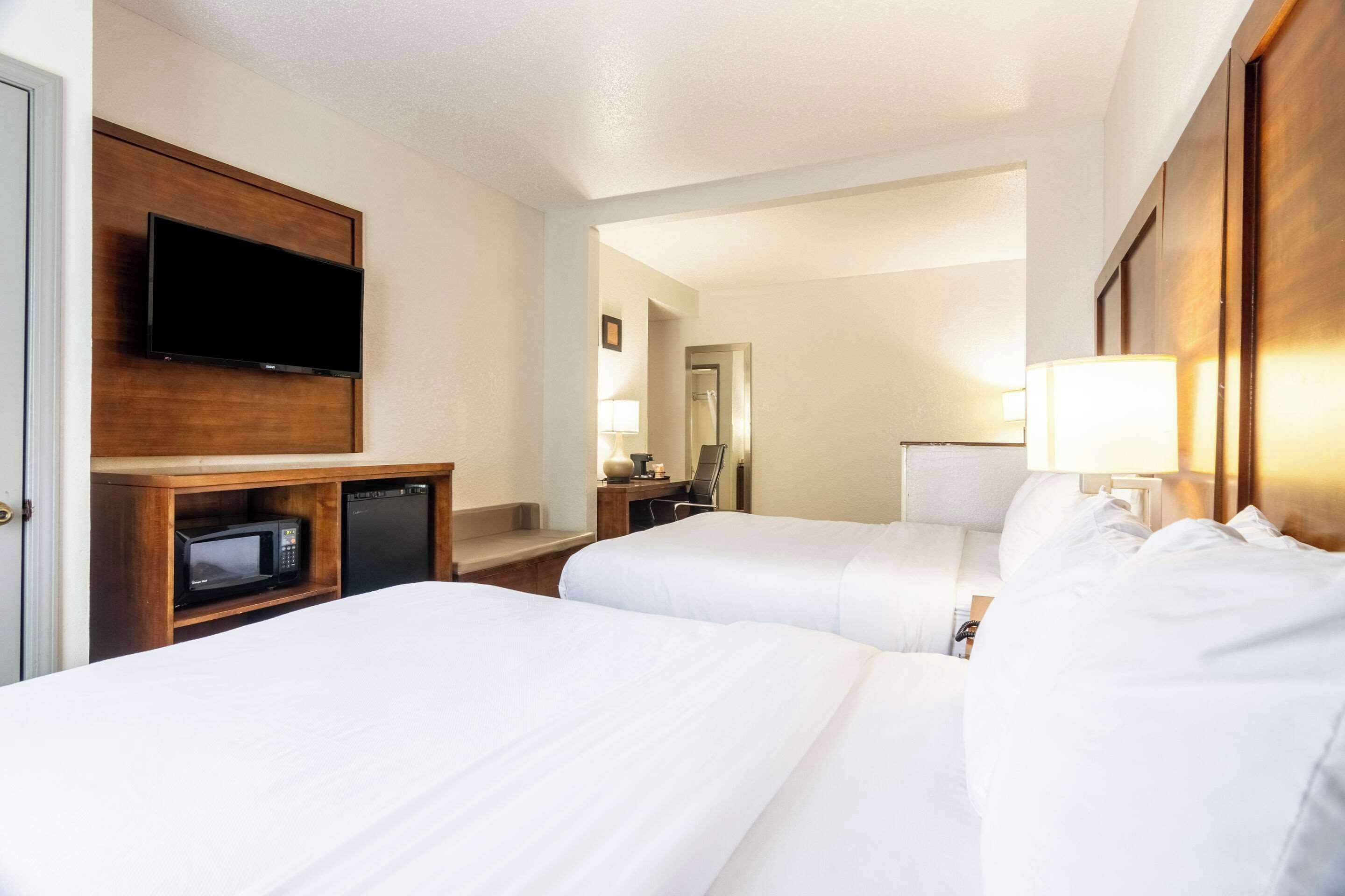 Photo - Comfort Suites near I-80 and I-94