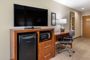 Suite, 1 très grand lit et 1 canapé-lit, non-fumeur