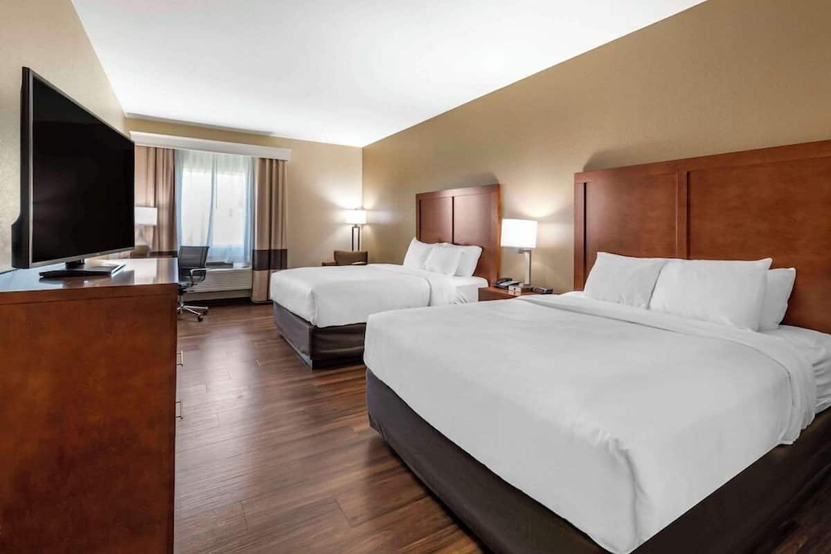 In-room safe, desk, blackout drapes, iron/ironing board