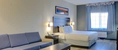 Suite, 1 King-Bett, Nichtraucher | Zimmersafe, Bügeleisen/Bügelbrett, kostenloses WLAN, Wecker