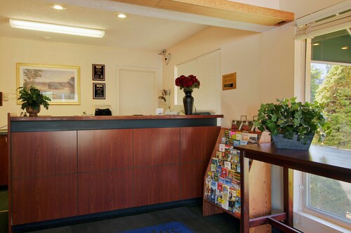 Knights Inn Salem, OR