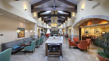 Desayuno buffet incluido todos los días