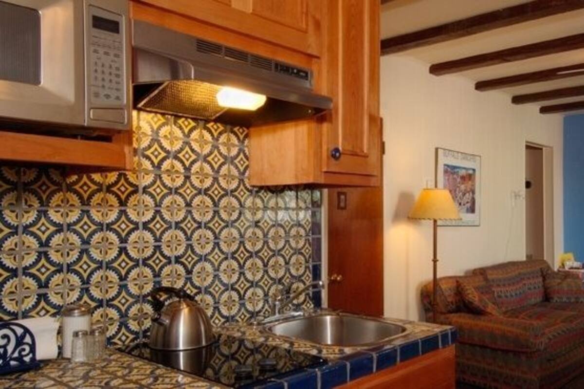 private kitchen | fridge, coffee/tea maker