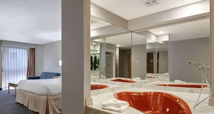 Days Inn by Wyndham Niagara Falls Near The Falls