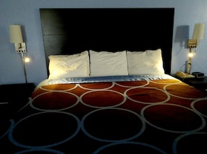 Literie de qualité supérieure, minibar, chambres insonorisées, Wi-Fi