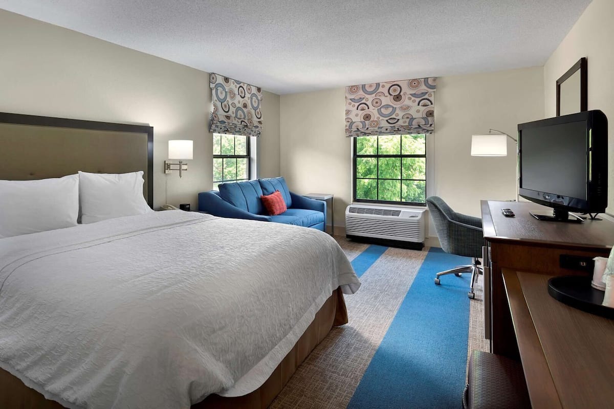 Desk, iron/ironing board, free cots/infant beds, free WiFi