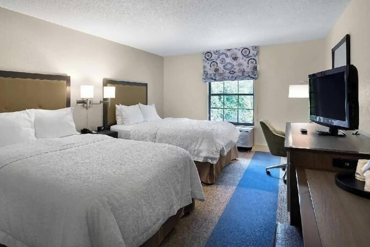 Desk, iron/ironing board, free cots/infant beds, free WiFi