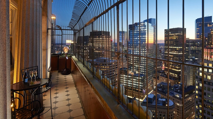 Marriott Vacation Club® at Custom House, Boston