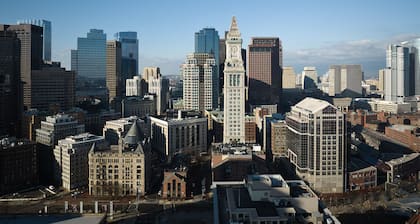 Marriott Vacation Club® at Custom House, Boston