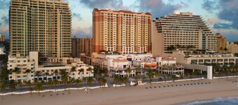 Marriott's BeachPlace Towers