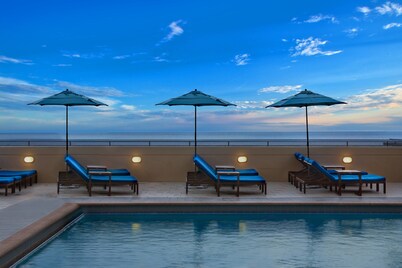 Marriott's BeachPlace Towers