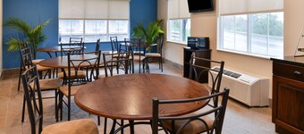 Americas Best Value Inn & Suites St. Clairsville Wheeling