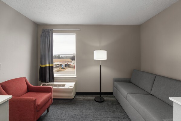 Suite, 1 King Bed with Sofa bed, Non Smoking | Blackout drapes, soundproofing, iron/ironing board, WiFi - Super 8 by Wyndham Chattanooga East/Hamilton Place (Chattanooga)