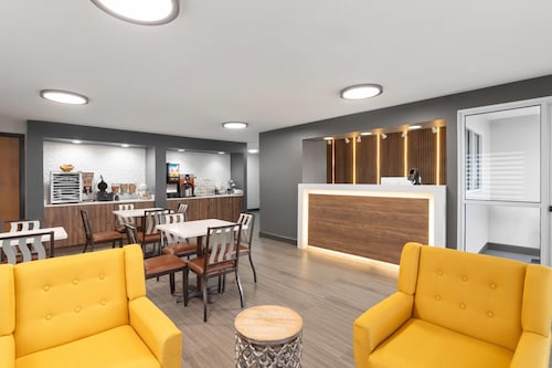 Super 8 by Wyndham Chattanooga East/Hamilton Place