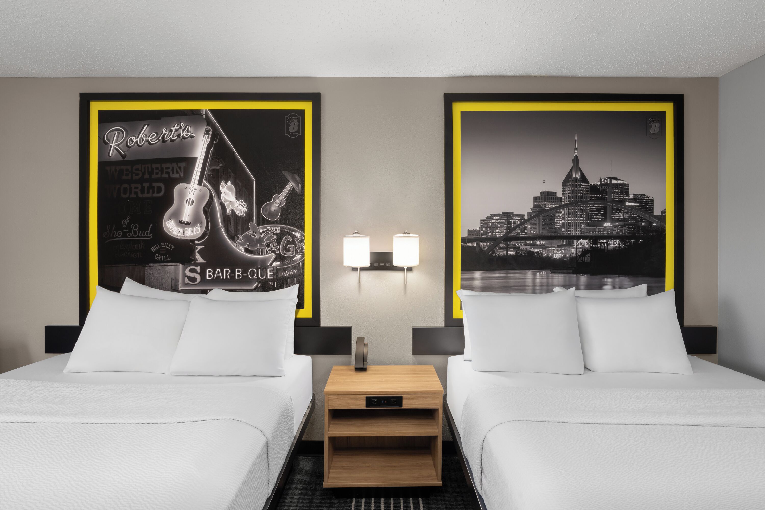 룸, 퀸사이즈침대 2개, 금연 | 암막 커튼, 방음 설비, 다리미/다리미판, WiFi