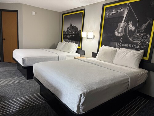 Super 8 by Wyndham Chattanooga East/Hamilton Place