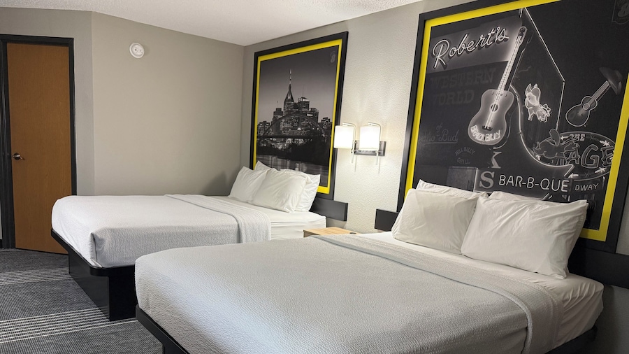 Super 8 by Wyndham Chattanooga East/Hamilton Place