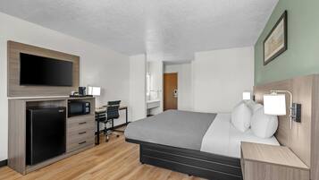 Standard Room, 1 King Bed, Non Smoking