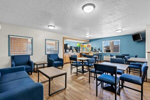 Free daily continental breakfast - Quality Inn Beaver I-15 (Beaver)
