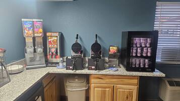 Café da manhã continental grátis todos os dias