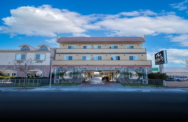 Elev8 Hotel Los Angeles Lax - Hermosa Beach, CA