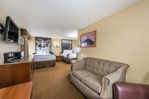 Studio Suite, 2 Double Beds, Non Smoking | Desk, free cots/infant beds, rollaway beds, free WiFi