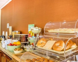 Free buffet breakfast