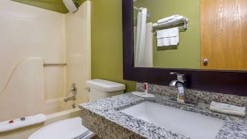 Ensemble douche/baignoire, baignoire relaxante profonde, sĂšche-cheveux