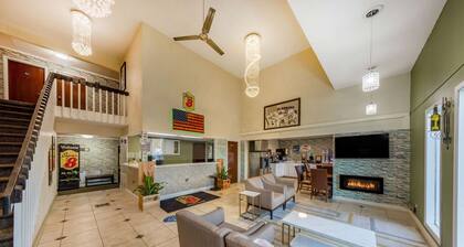 Super 8 by Wyndham El Dorado