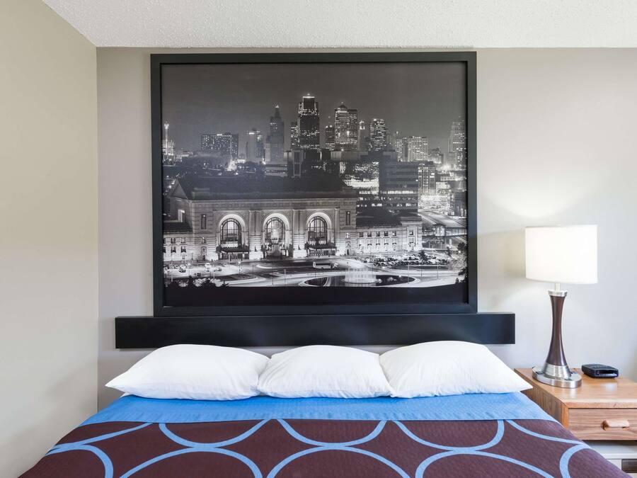 In-room safe, desk, iron/ironing board, free cots/infant beds