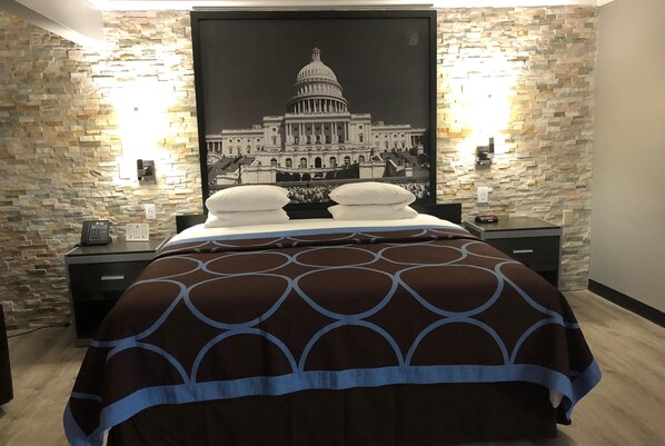 Cortinas opacas, cunas gratuitas, wifi gratis y ropa de cama