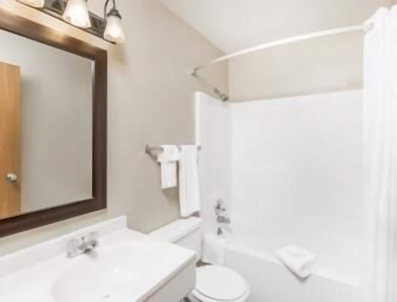 Foto - Super 8 by Wyndham Manhattan KS