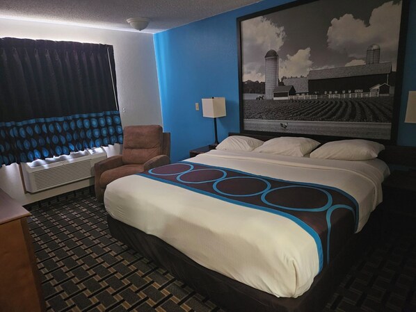 Premium bedding, pillow-top beds, in-room safe, desk