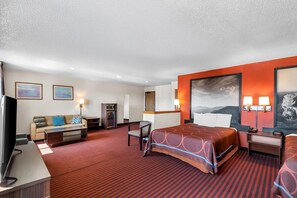 In-room safe, desk, iron/ironing board, free WiFi - Super 8 by Wyndham Dumfries/Quantico (Dumfries)