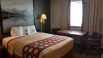 Standard Room, 1 Queen Bed, Accessible | In-room safe, blackout drapes, iron/ironing board