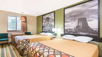 Iron/ironing board, free WiFi, bed sheets
