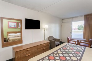 Hochwertige Bettwaren, Pillowtop-Betten, Schreibtisch