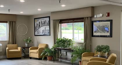 Super 8 by Wyndham Clearfield