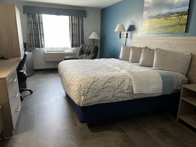 Heritage Inn Express