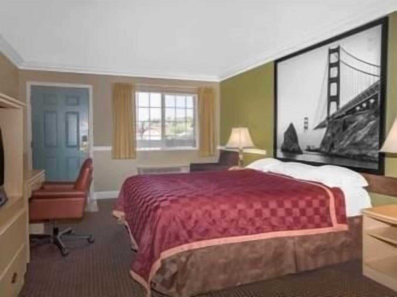 Foto - Super 8 by Wyndham Hayward Downtown