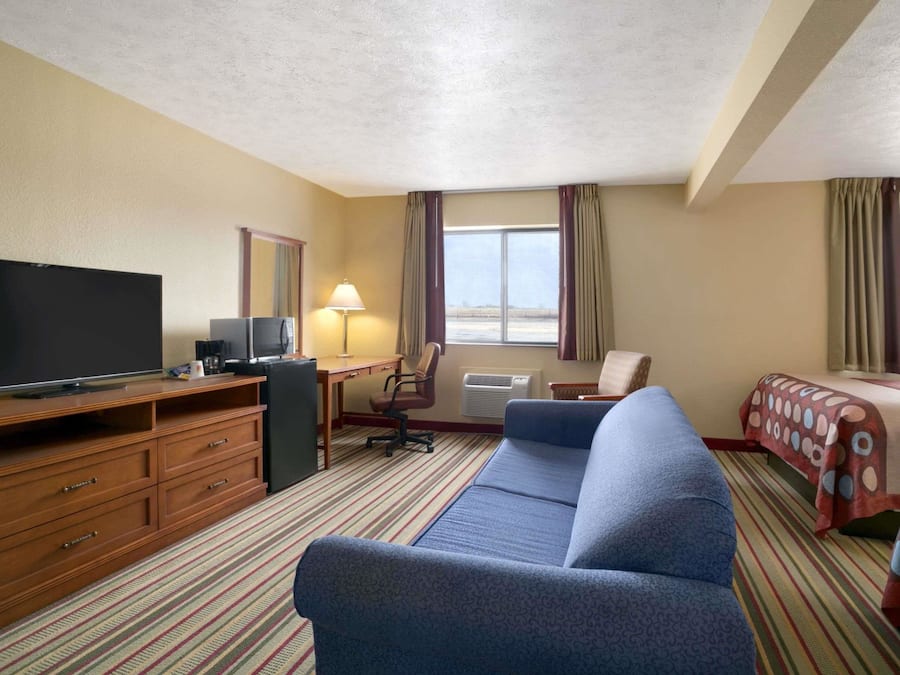 Studio Suite, 2 Queen Beds, Non Smoking | Desk, free WiFi, bed sheets, alarm clocks